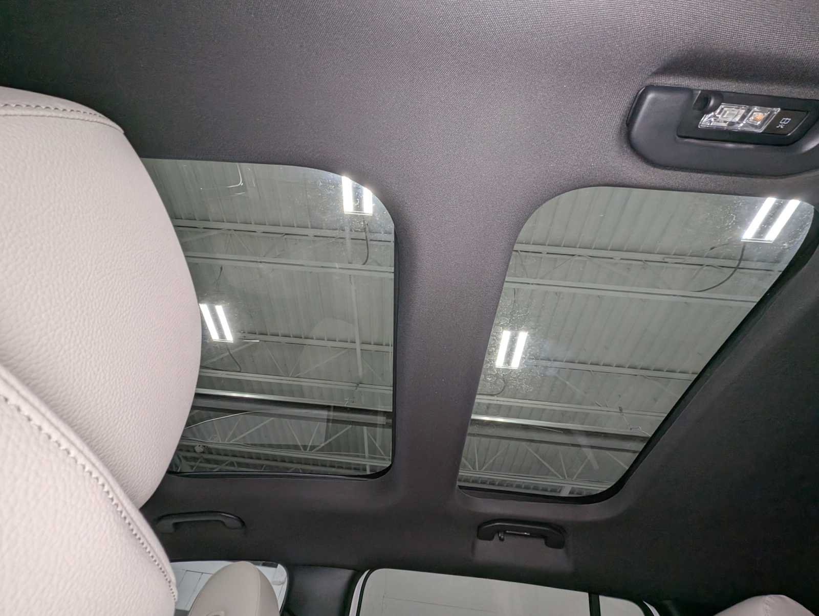 New 2026 Mercedes-Benz GLB 250 4MATIC image 15