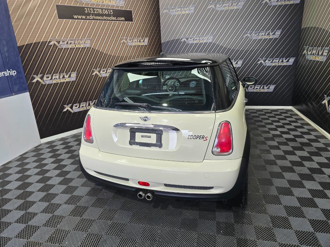 Used 2005 MINI Cooper S image 12