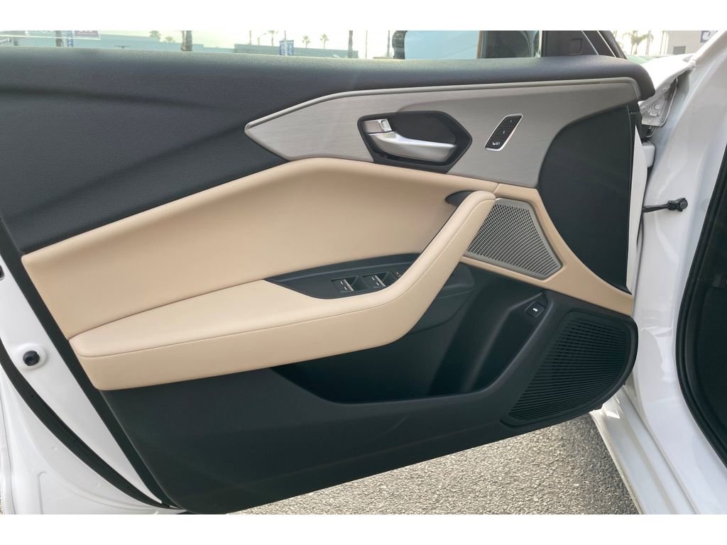 Certified 2025 Acura TLX w/ Technology Package image 10