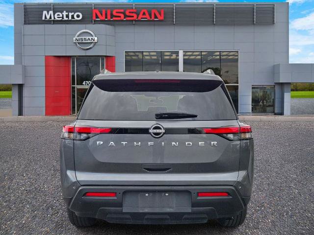 Certified 2025 Nissan Pathfinder SV FWD image 5