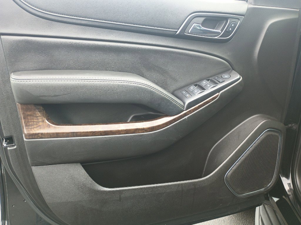 Used 2017 Chevrolet Tahoe LS w/ All-Season Package image 12