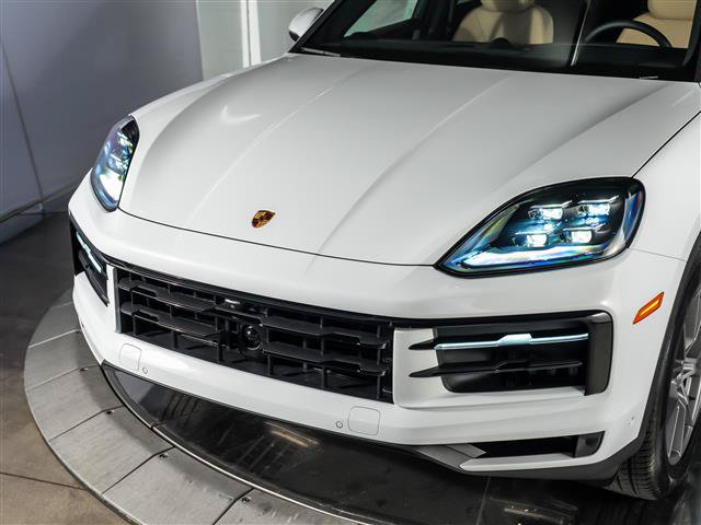 New 2026 Porsche Cayenne S AWD/4WD image 11