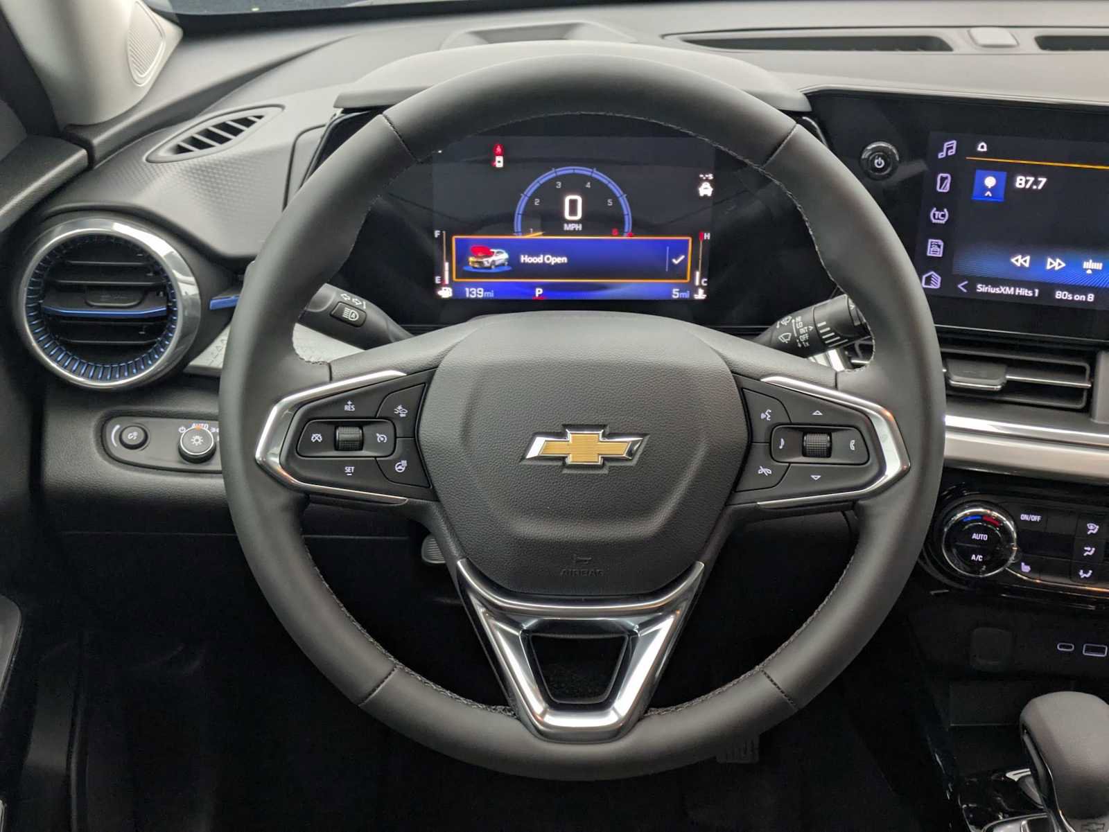 New 2026 Chevrolet Trax LT w/ Driver Confidence Package FWD image 23
