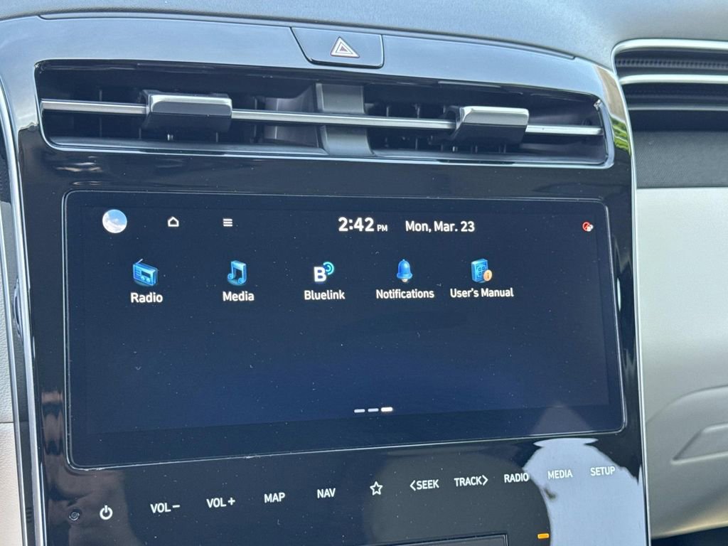 Certified 2024 Hyundai Tucson Limited image 11