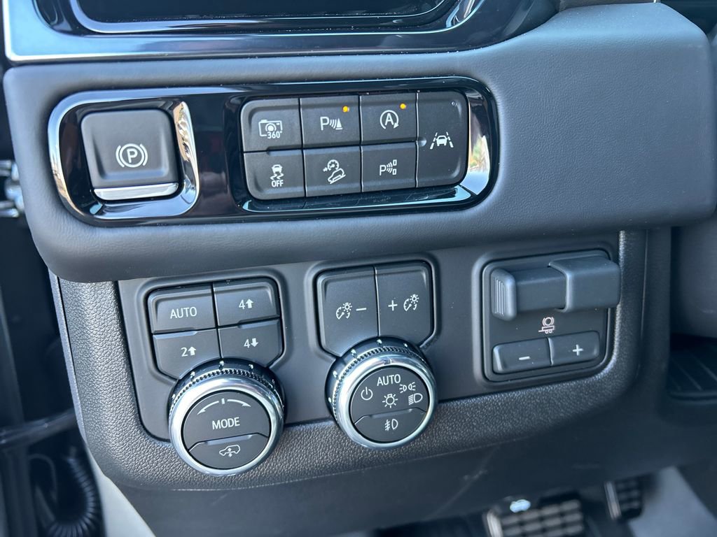 New 2026 GMC Yukon XL AT4 Ultimate image 22