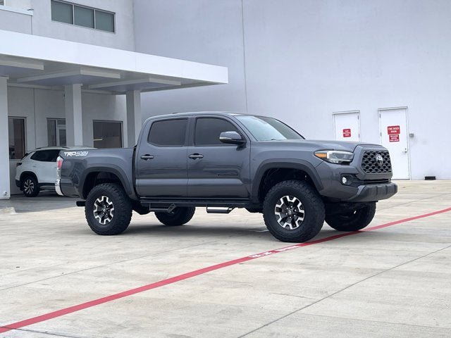 Used 2021 Toyota Tacoma TRD Off-Road AWD/4WD image 6