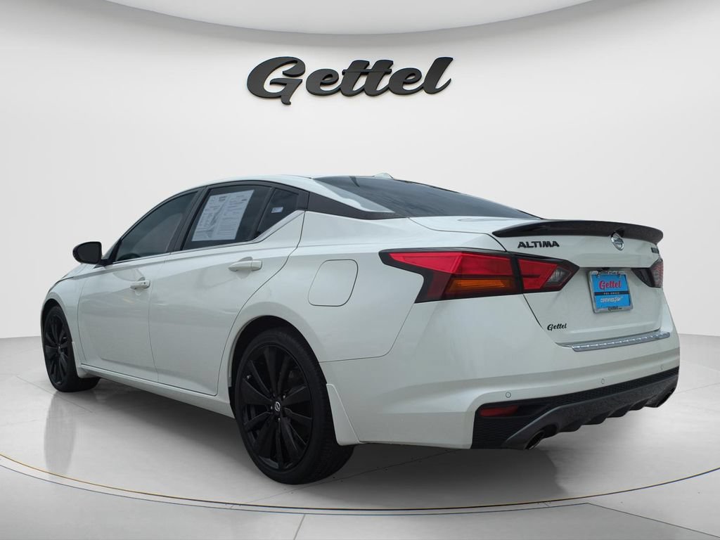 Certified 2022 Nissan Altima 2.5 SR w/ Midnight Edition Package FWD image 7