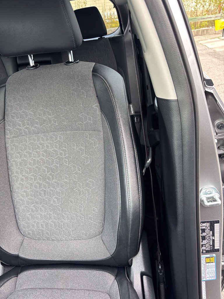 Used 2025 Kia Seltos S AWD/4WD image 11