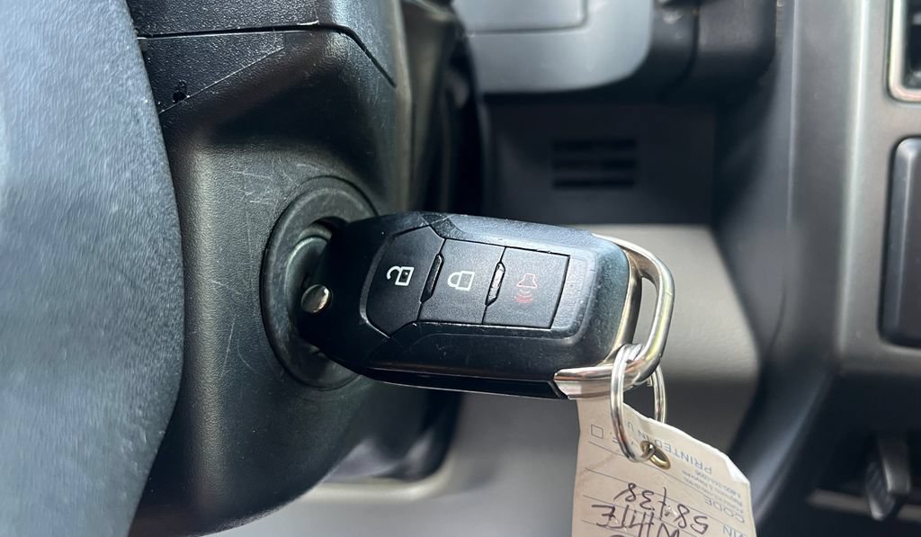 Used 2022 Ford F250 XLT AWD/4WD image 30