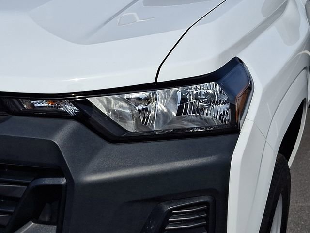 Used 2025 Chevrolet Colorado W/T w/ Advanced Trailering Package image 9