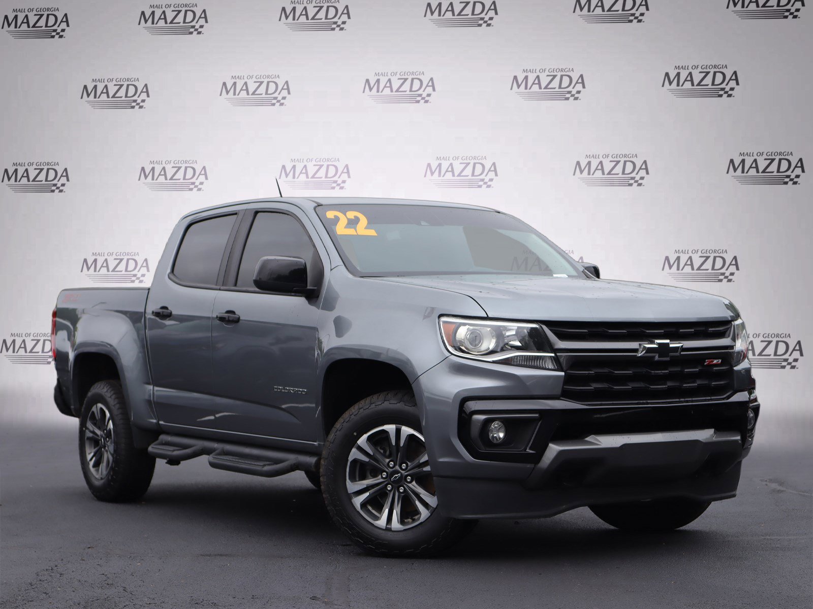 Used 2022 Chevrolet Colorado Z71 w/ Safety Package AWD/4WD image 2