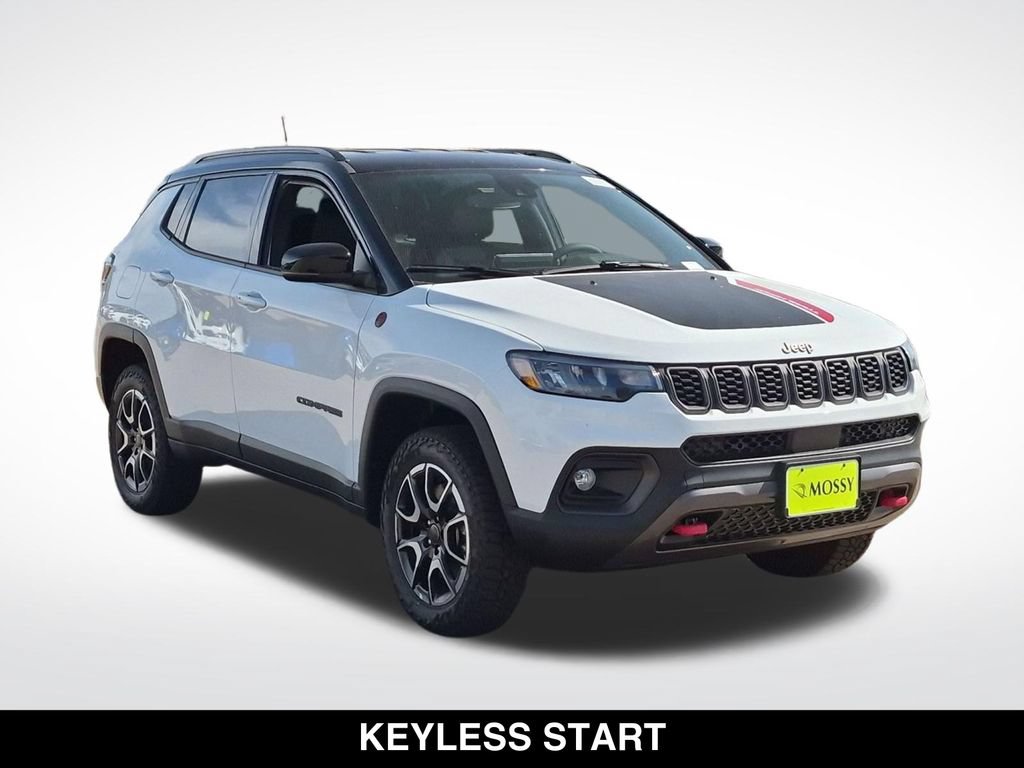 New 2026 Jeep Compass Trailhawk w/ Trailer Tow Group AWD/4WD image 2