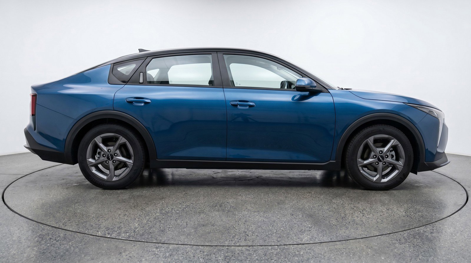 Used 2025 Kia K4 LXS FWD image 11