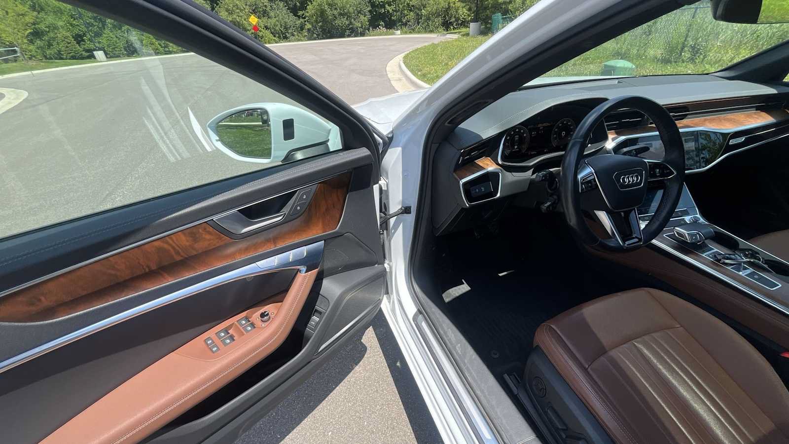 Used 2023 Audi A6 Premium Plus w/ Premium Plus Package AWD/4WD image 15