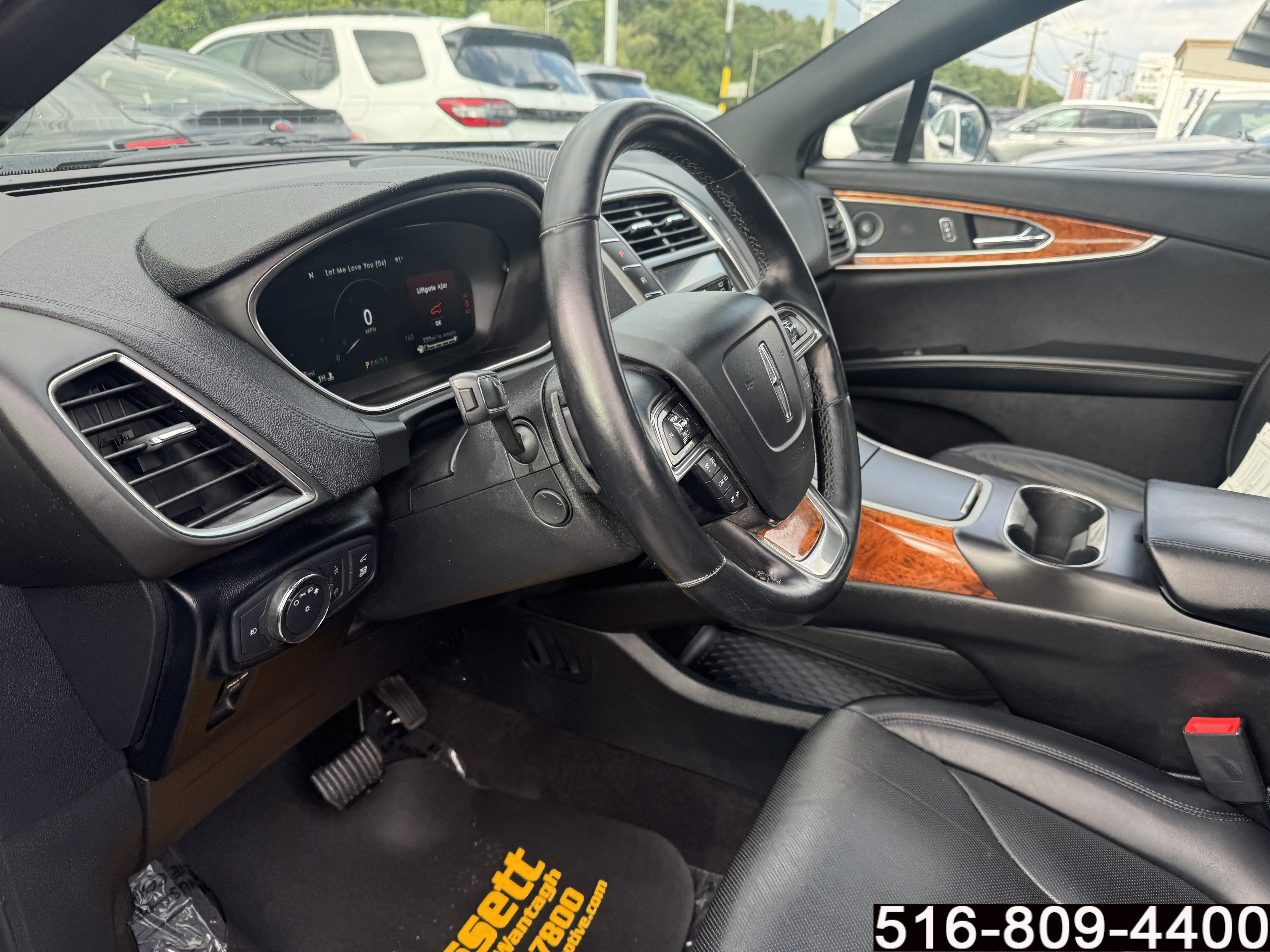 Used 2020 Lincoln Nautilus Reserve AWD/4WD image 25