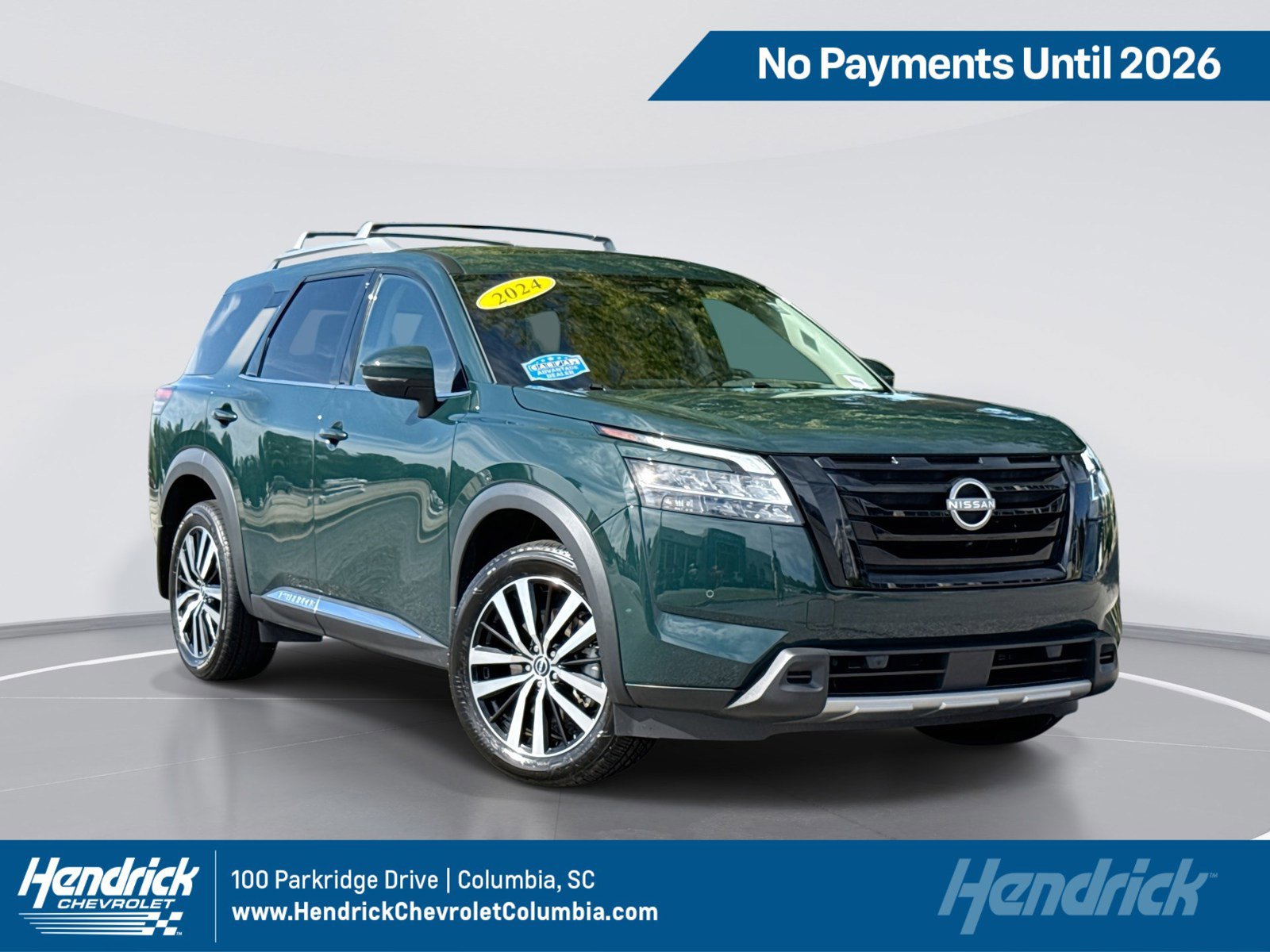 Used 2024 Nissan Pathfinder Platinum w/ Black Appearance Package