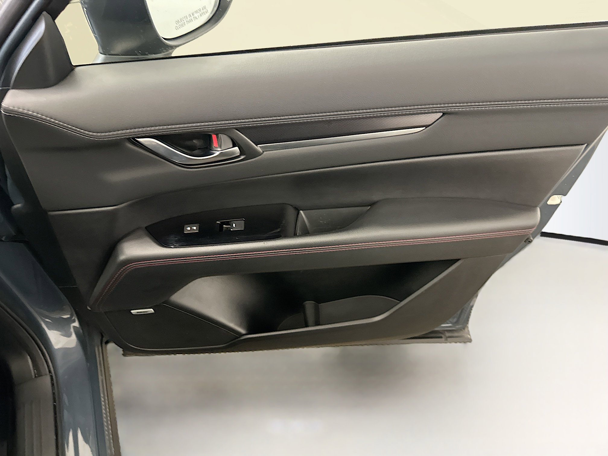 Used 2025 MAZDA CX-5 Carbon Edition image 33