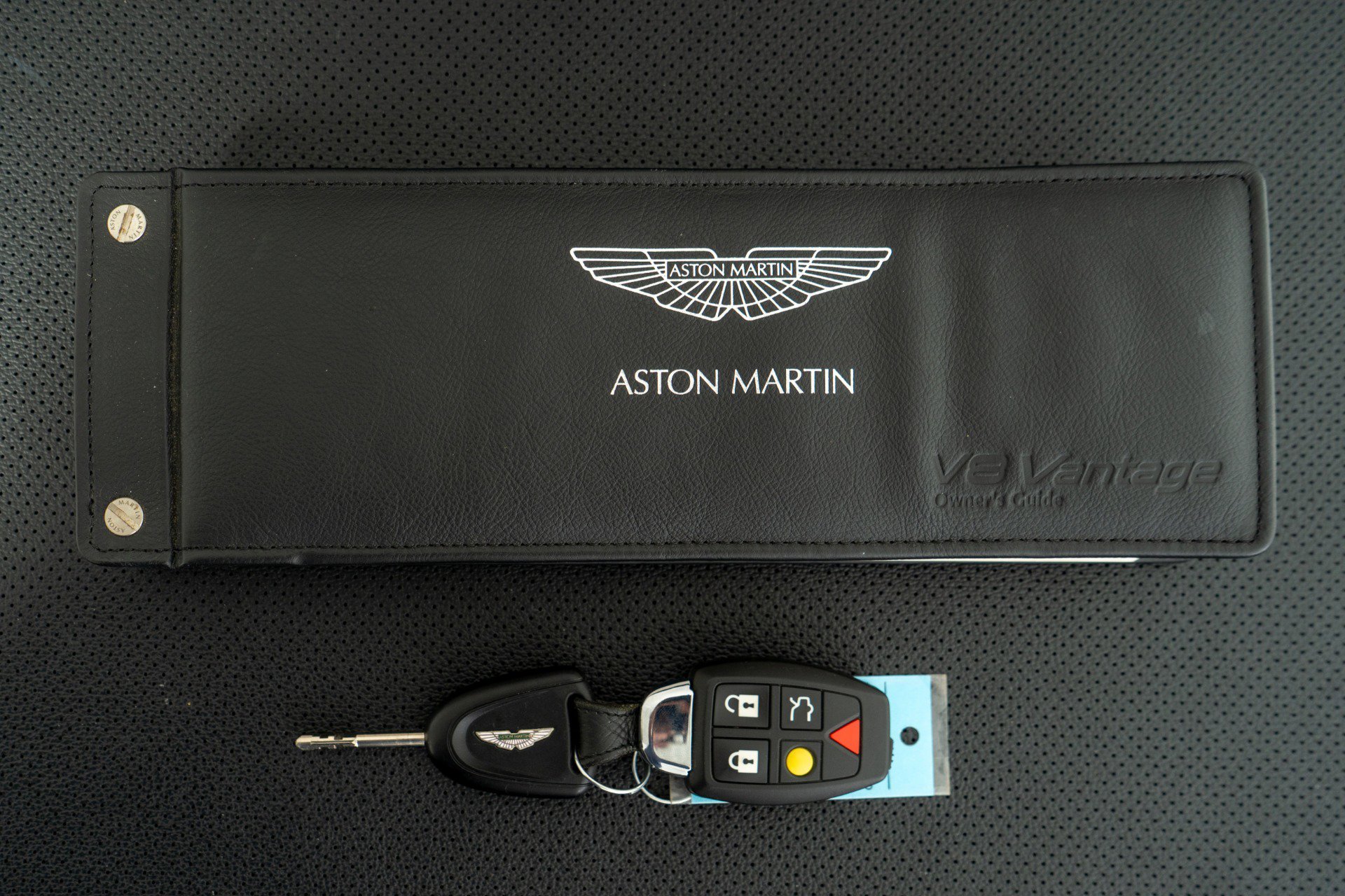 Used 2008 Aston Martin V8 Vantage Roadster image 20