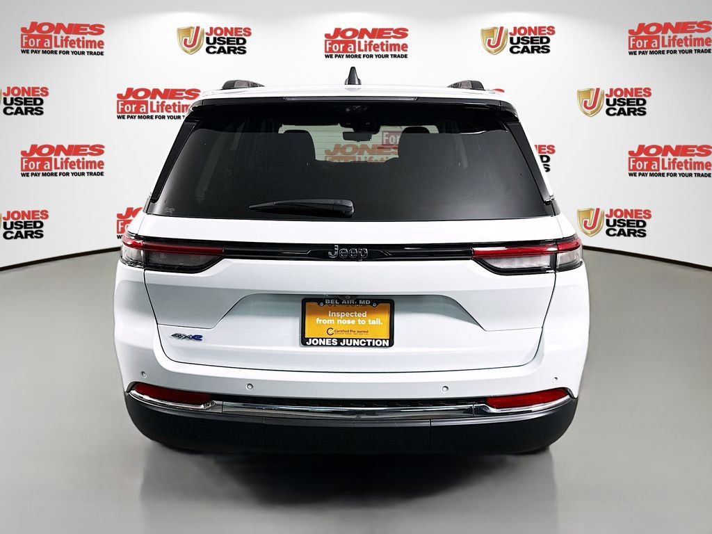 Used 2022 Jeep Grand Cherokee Limited 4xe w/ Luxury Tech Group II image 16