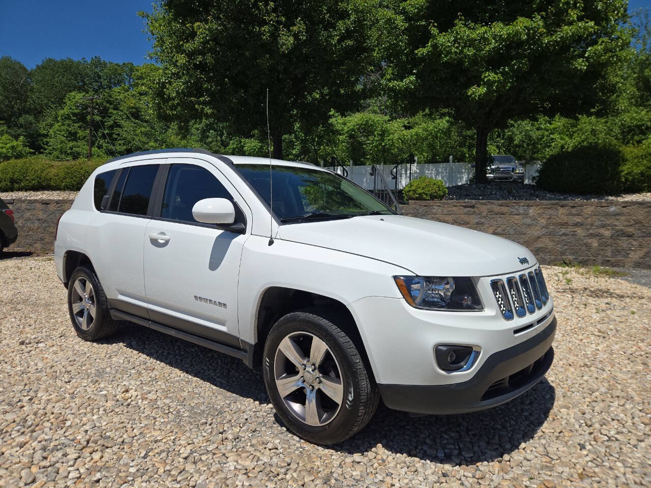 Used 2016 Jeep Compass High Altitude AWD/4WD image 1