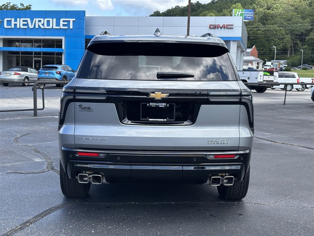 New 2026 Chevrolet Traverse High Country w/ LPO, Floor Liner Package image 7