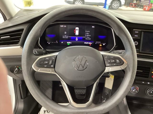 Certified 2023 Volkswagen Jetta S FWD image 7