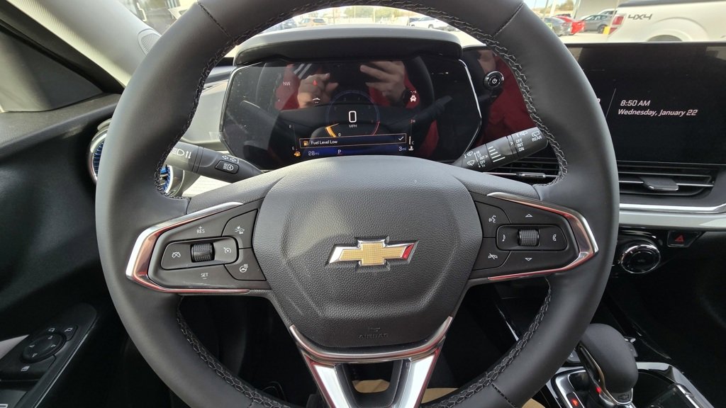 New 2025 Chevrolet Trax LT w/ Driver Confidence Package image 17