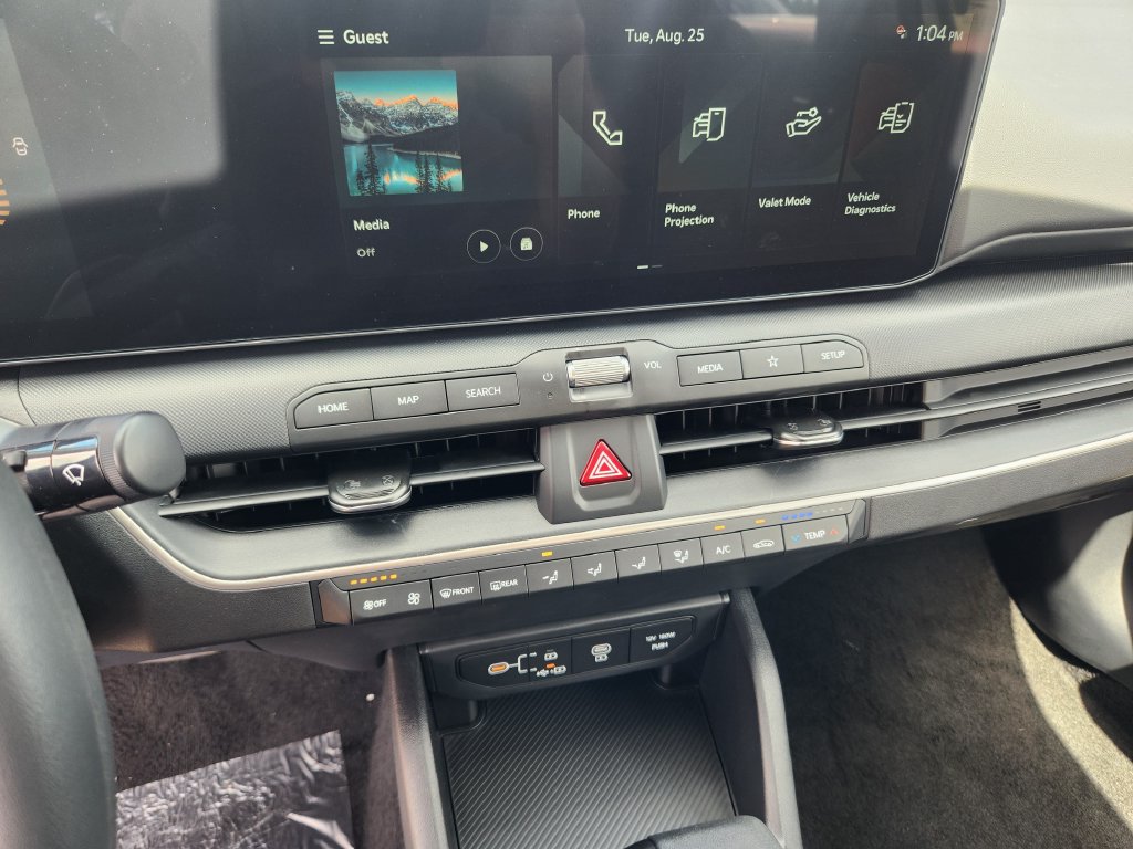 New 2026 Kia K4 FWD image 19