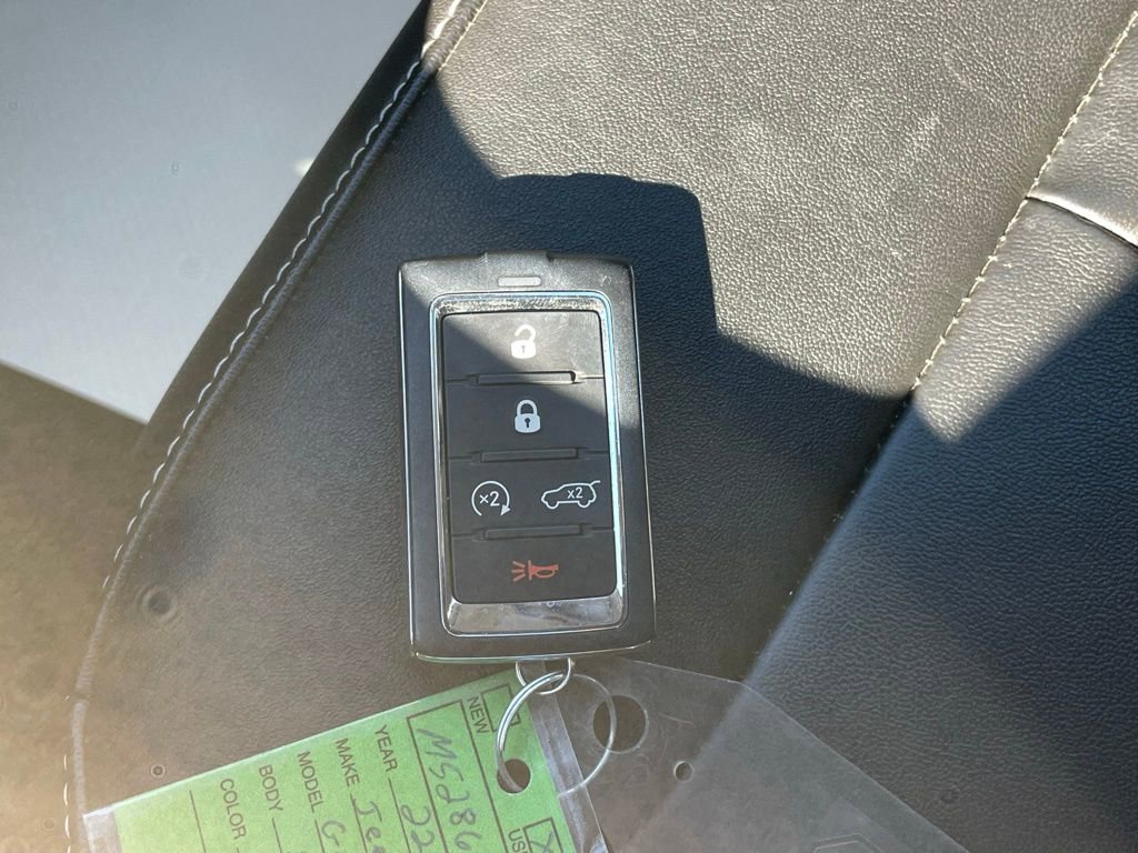 Certified 2022 Jeep Grand Cherokee Limited image 37