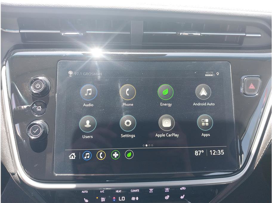 Used 2023 Chevrolet Bolt LT w/ Infotainment Package FWD image 13