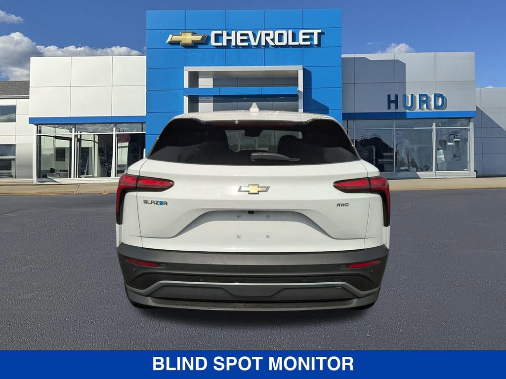 New 2025 Chevrolet Blazer EV LT image 5