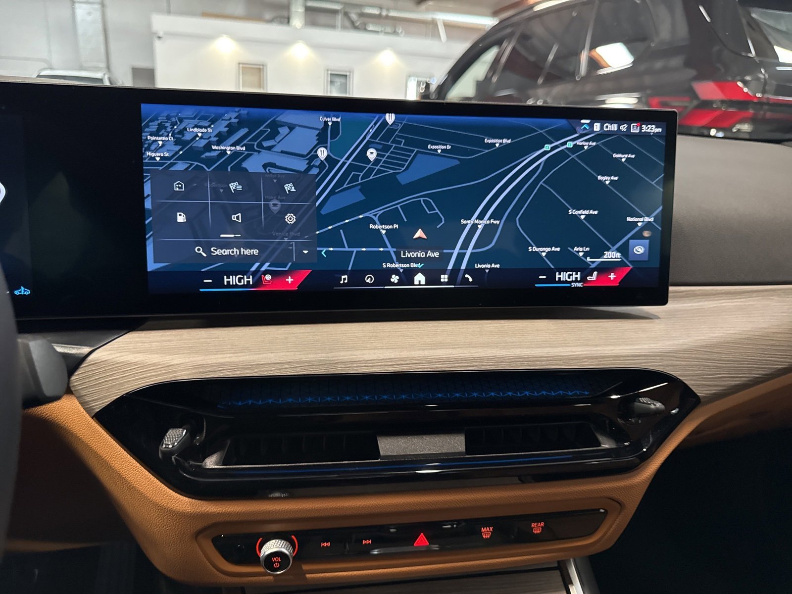 Used 2025 BMW 330i xDrive Sedan image 30