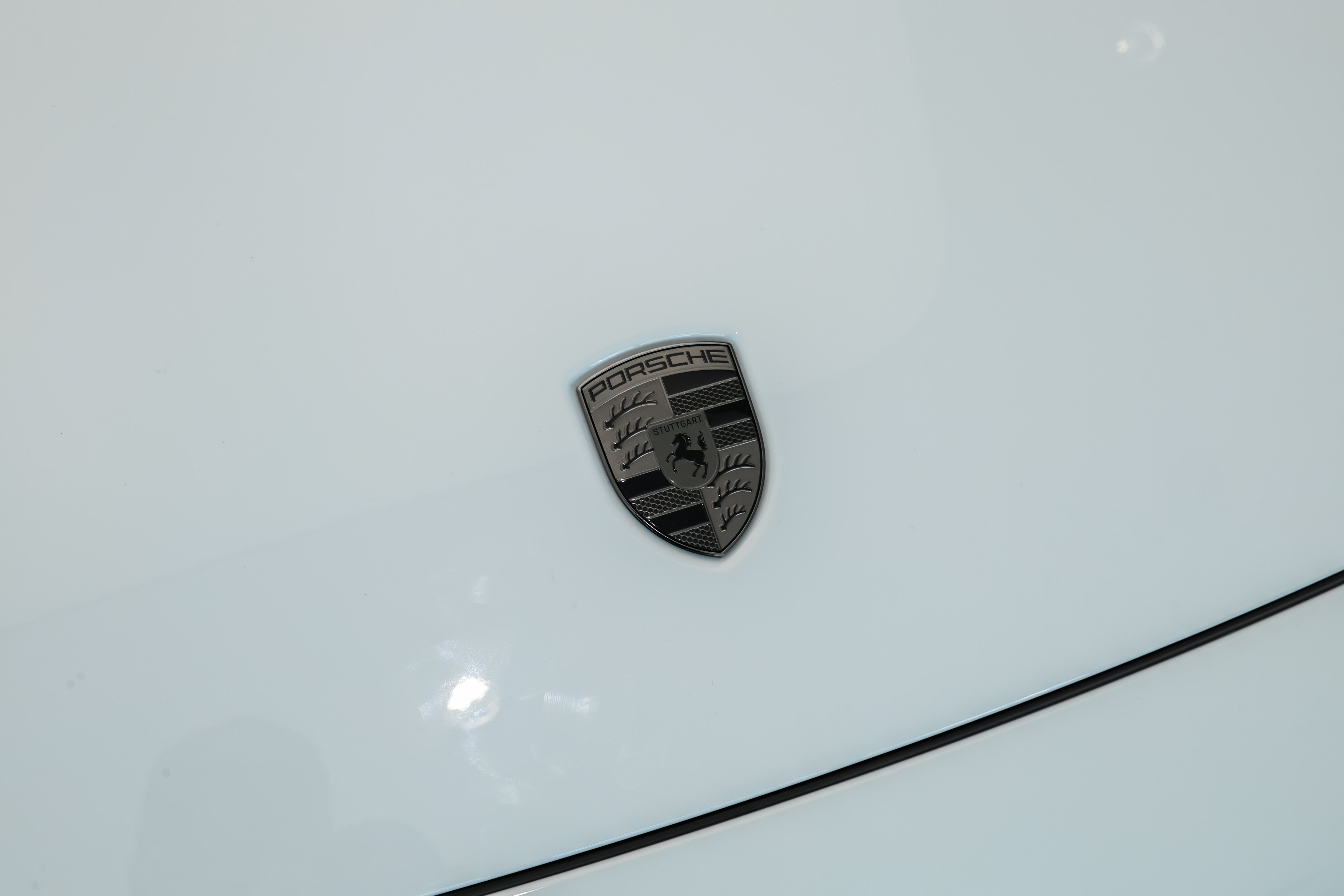 Used 2025 Porsche 911 Turbo AWD/4WD image 18