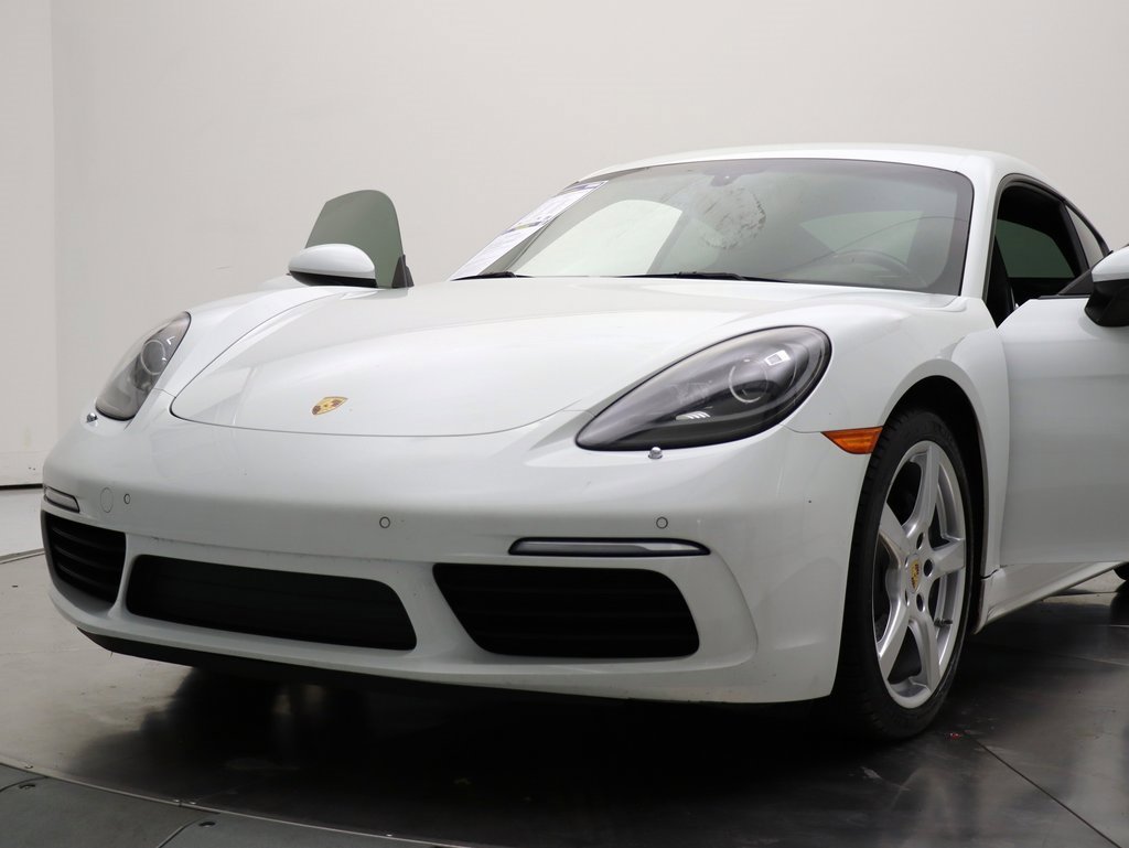 Used 2018 Porsche 718 Cayman image 14
