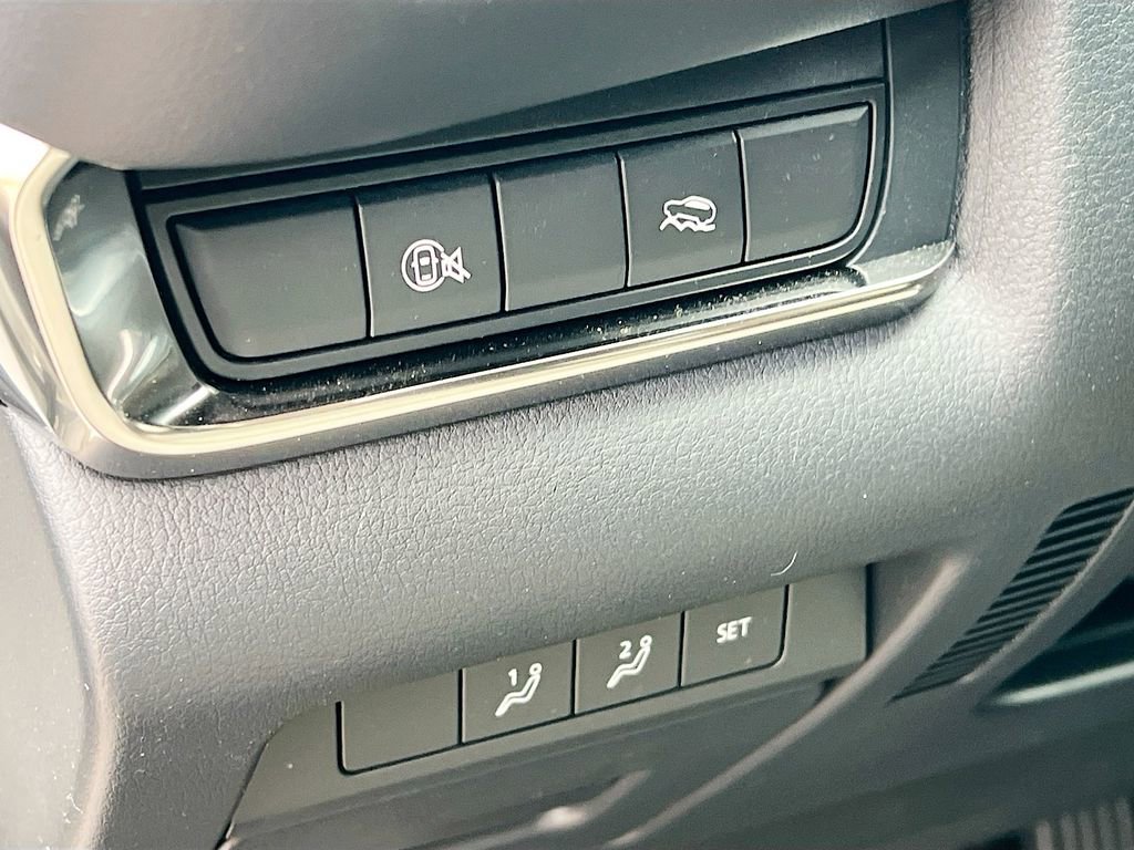 Used 2025 MAZDA CX-30 AWD 2.5 S w/ Preferred Package image 10