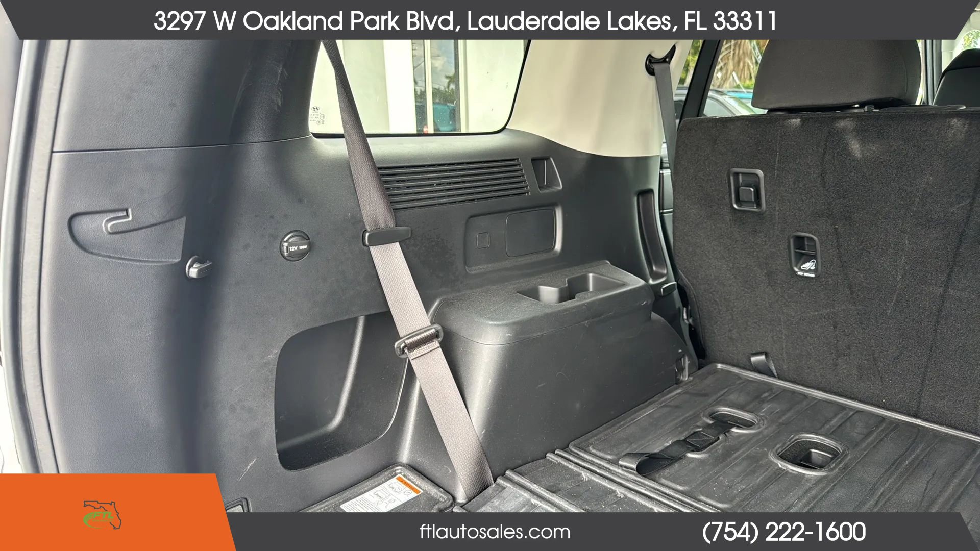 Used 2025 Hyundai Santa Fe SE FWD image 62