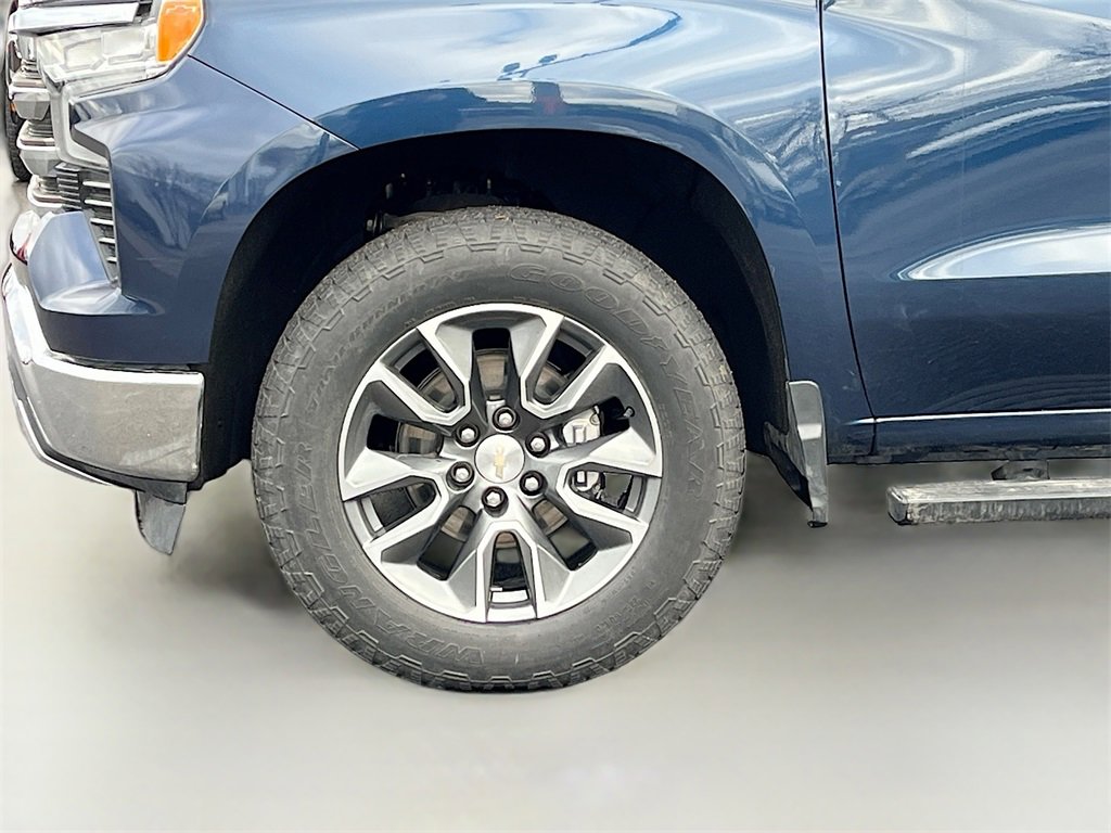 Used 2023 Chevrolet Silverado 1500 LT image 27