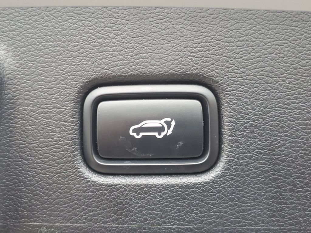 Used 2022 Kia Telluride SX w/ SX Prestige Package AWD/4WD image 8