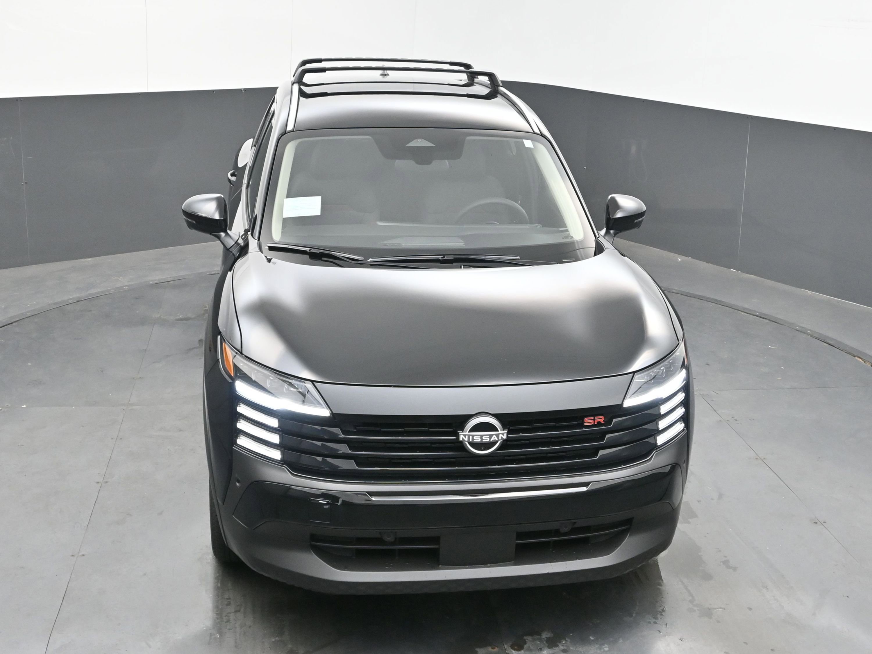 New 2026 Nissan Kicks SR w/ Cold Weather Package image 30