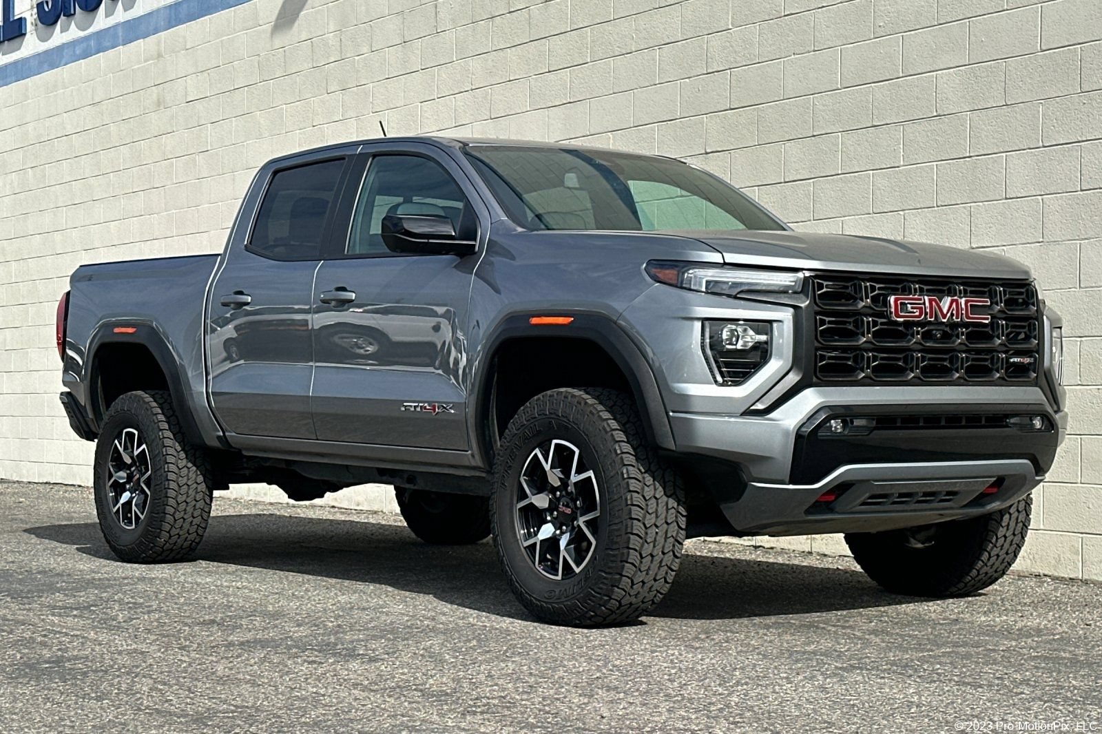 Certified 2024 GMC Canyon AT4X AWD/4WD image 1
