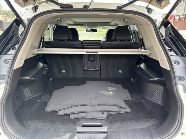 Used 2015 Nissan Rogue SL AWD/4WD image 23