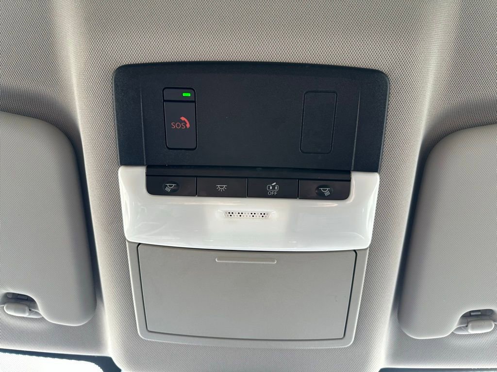 Used 2023 Nissan Rogue SV image 27