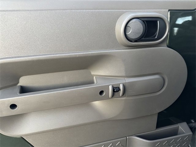 Used 2007 Jeep Wrangler Sahara w/ Dual Top Group image 13