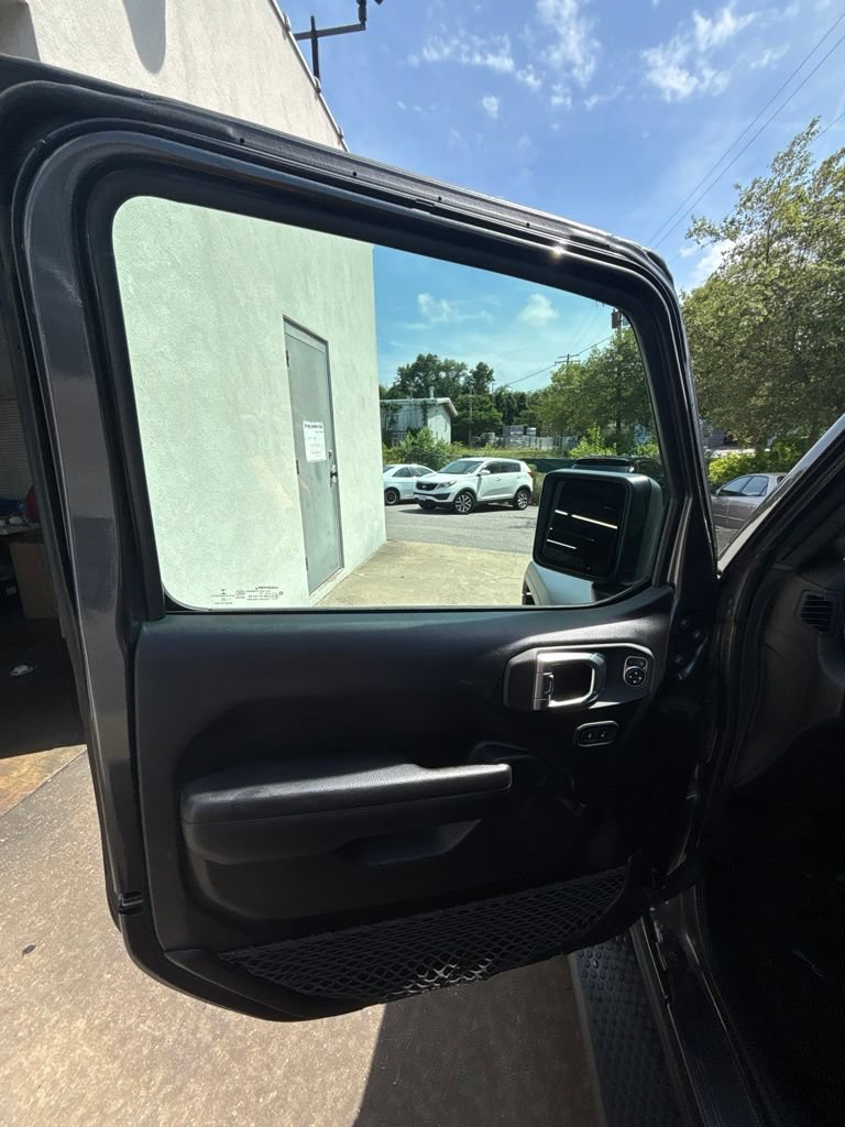 Used 2022 Jeep Wrangler Unlimited Sport AWD/4WD image 13