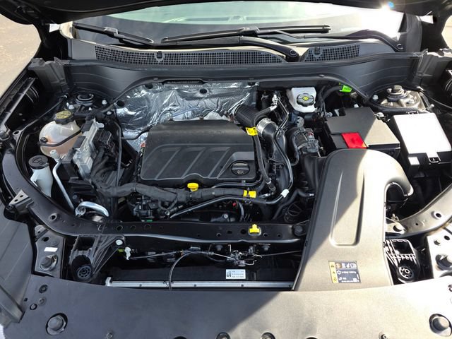 Used 2025 Chevrolet Trax LT w/ Driver Confidence Package FWD image 13