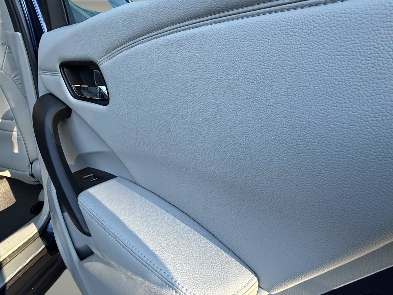 Used 2018 Acura RDX w/ Tech & AcuraWatch Plus Pack AWD/4WD image 21