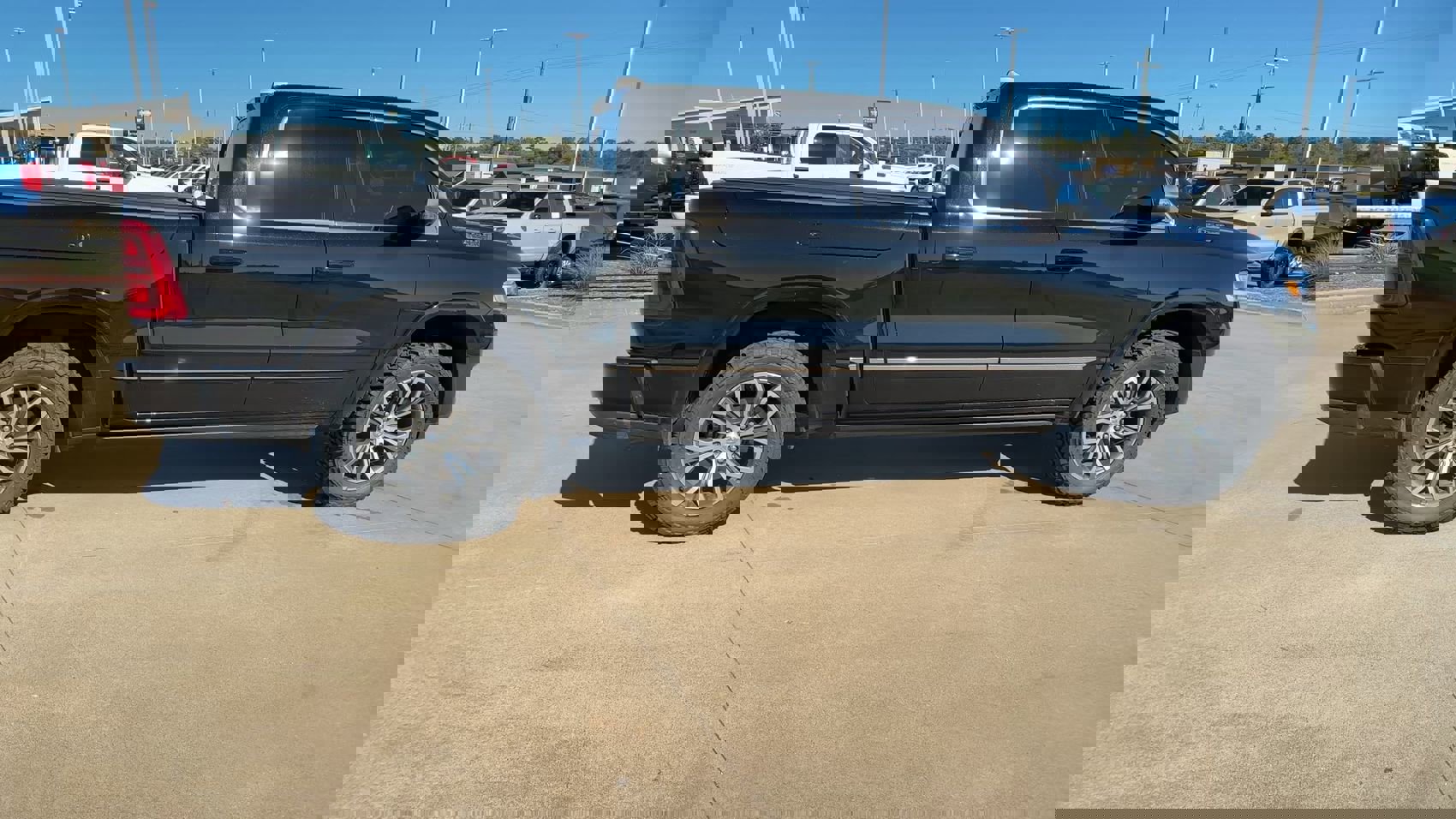 Used 2025 RAM 1500 Tungsten w/ Trailer Tow Group image 8