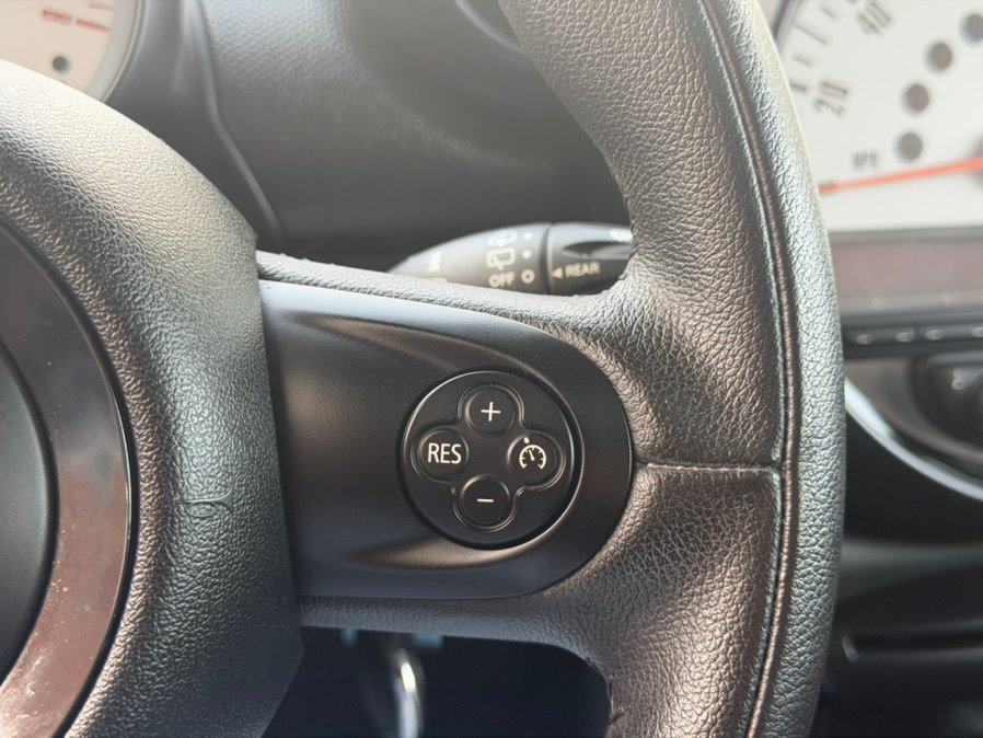 Used 2013 MINI Cooper Countryman FWD image 16