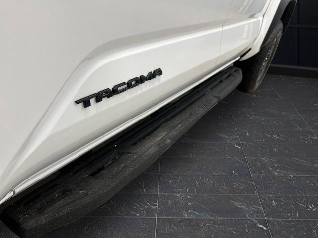Used 2024 Toyota Tacoma TRD Off-Road image 34