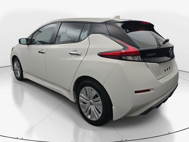 Used 2024 Nissan Leaf S image 7